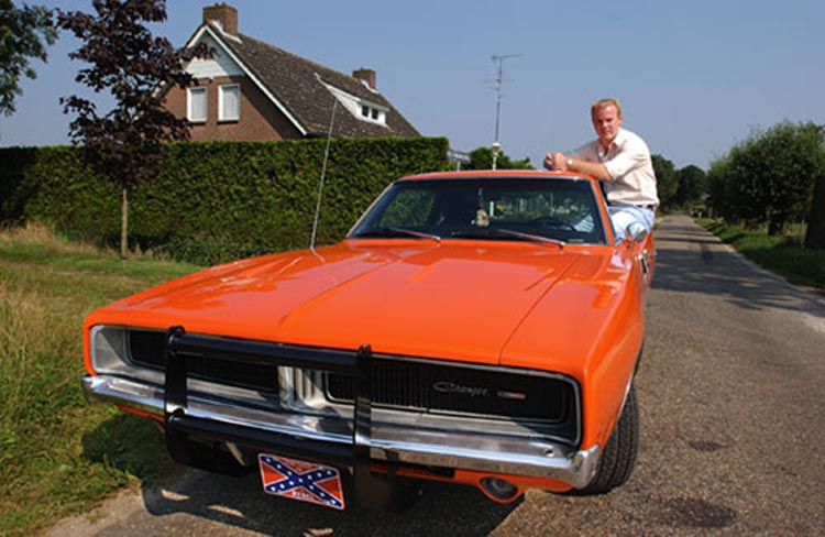 [Image: clemon1b.jpg]